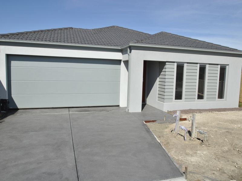 111 Wallara Waters Boulevard, Wallan VIC 3756