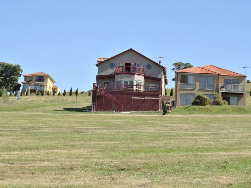 53 Siena Way, Wallan VIC 3756