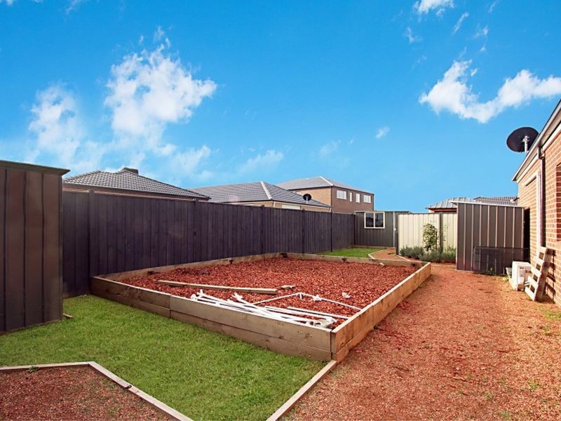 11 Cardinia Place, Wallan VIC 3756