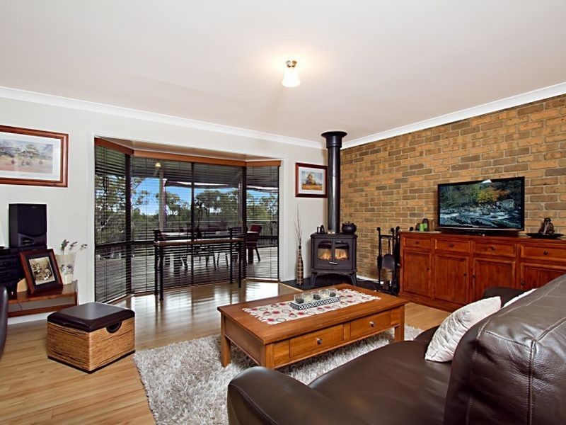 5 Vista Court, Wandong VIC 3758