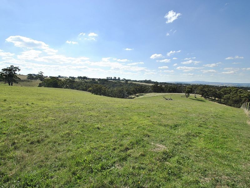 120 Dolomite Rise, Hidden Valley VIC 3756