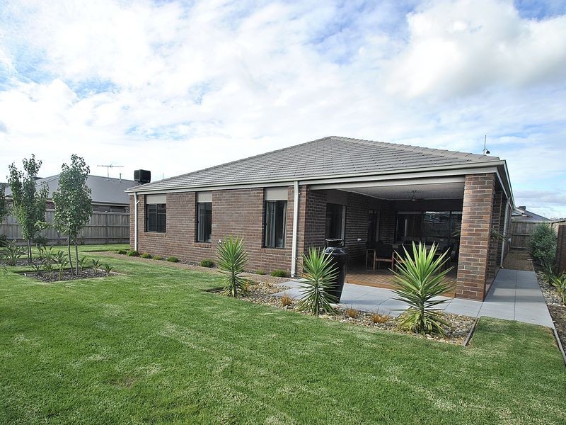 62 Wallara Waters Boulevard, Wallan VIC 3756
