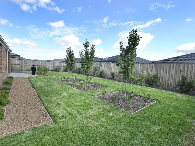 62 Wallara Waters Boulevard, Wallan VIC 3756