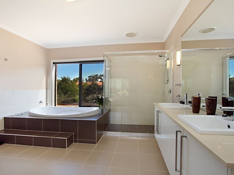 4 Fina Court, Hidden Valley VIC 3756