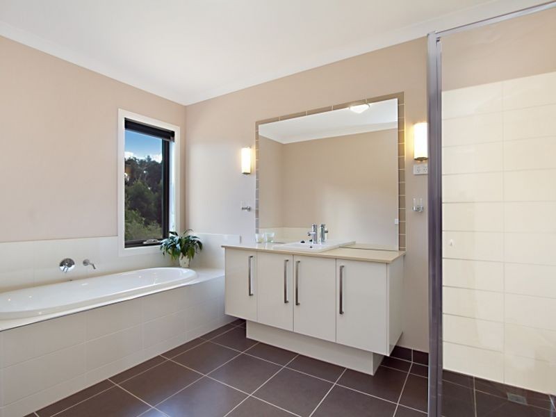 4 Fina Court, Hidden Valley VIC 3756