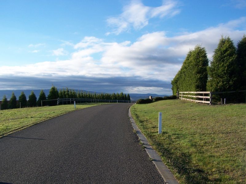 119 Dolomite Rise, Hidden Valley VIC 3756