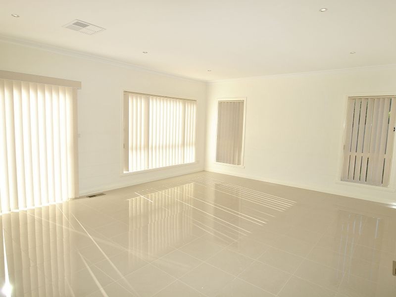 10 Wiggins Place, Wallan VIC 3756