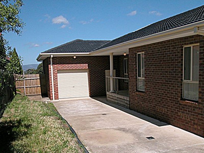 10 Wiggins Place, Wallan VIC 3756