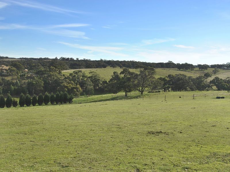 15 Eastern Ridge, Hidden Valley VIC 3756