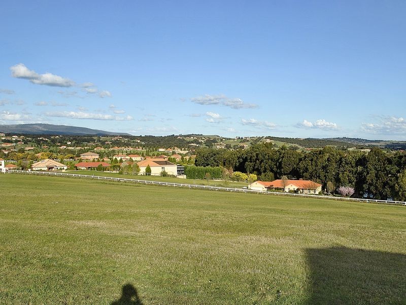 55 Siena Way, Hidden Valley VIC 3756