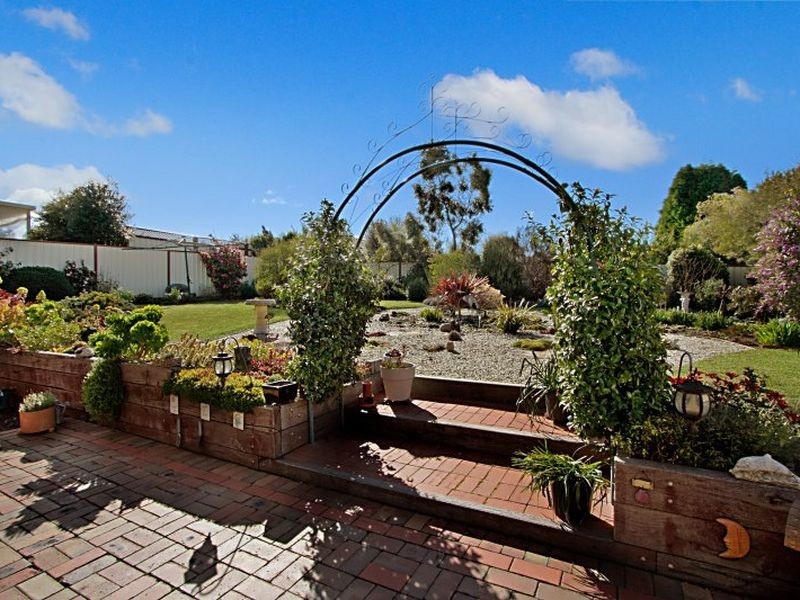 84 Roulston Way, Wallan VIC 3756