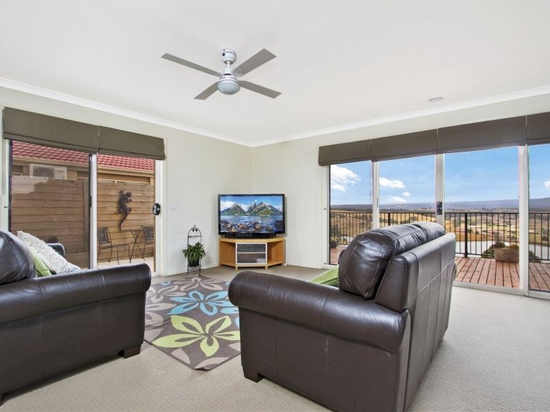 11 Siena Ridge, Hidden Valley VIC 3756