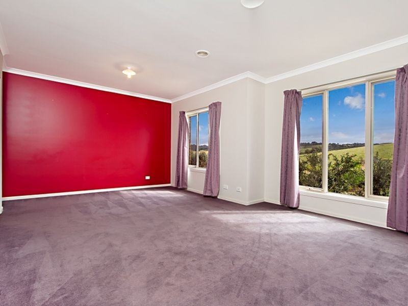 99 Valley Drive, Hidden Valley VIC 3756