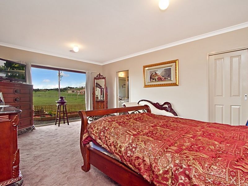 16 Cavallo Crescent, Hidden Valley VIC 3756