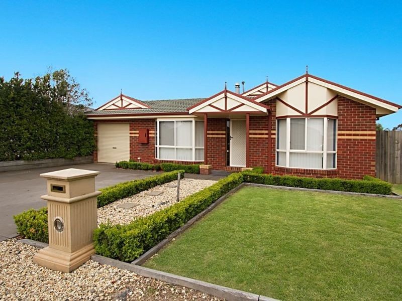 2 Brock Court, Wallan VIC 3756