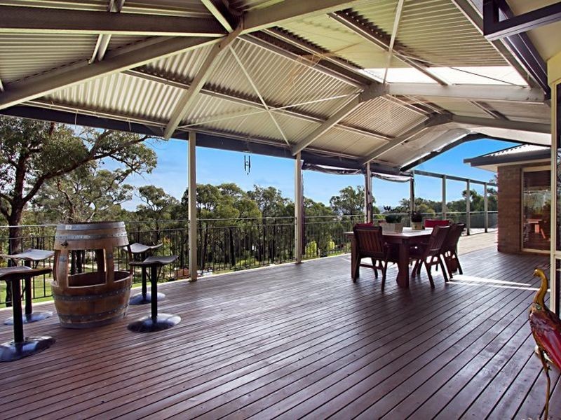 5 Vista Court, Heathcote Junction VIC 3758