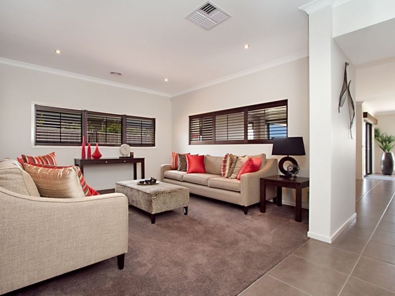 67 Wallara Waters Boulevard, Wallan VIC 3756