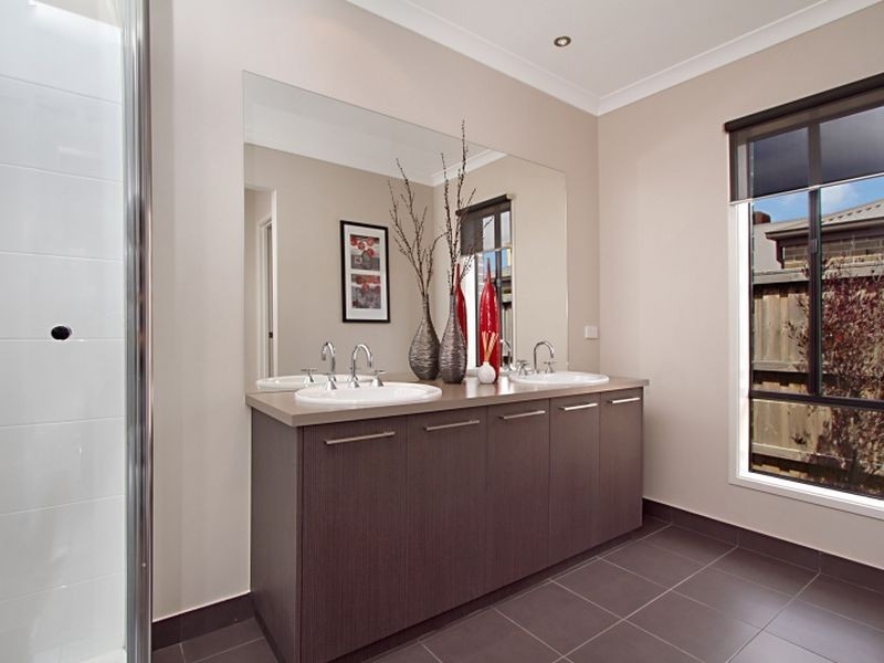 67 Wallara Waters Boulevard, Wallan VIC 3756