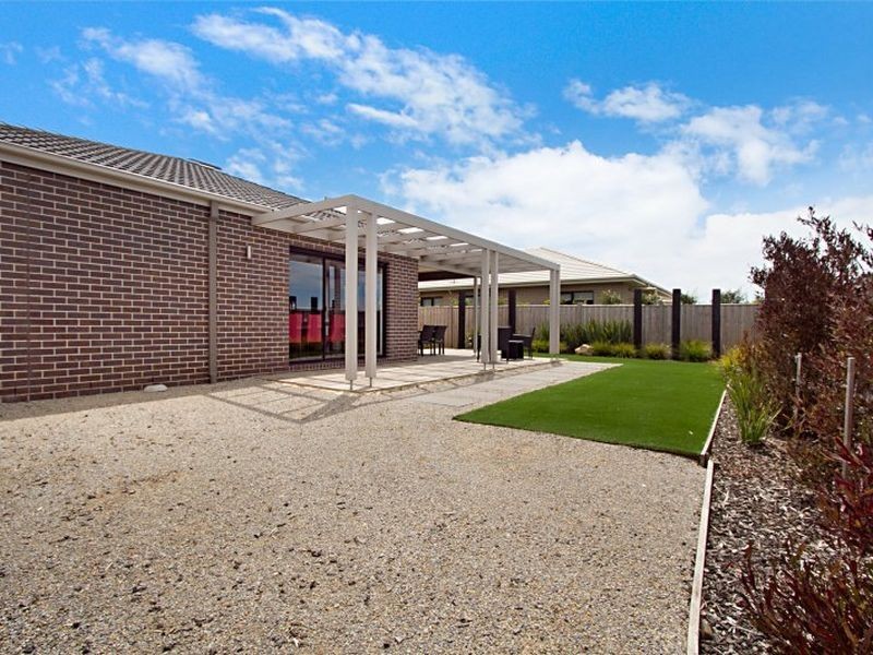 67 Wallara Waters Boulevard, Wallan VIC 3756