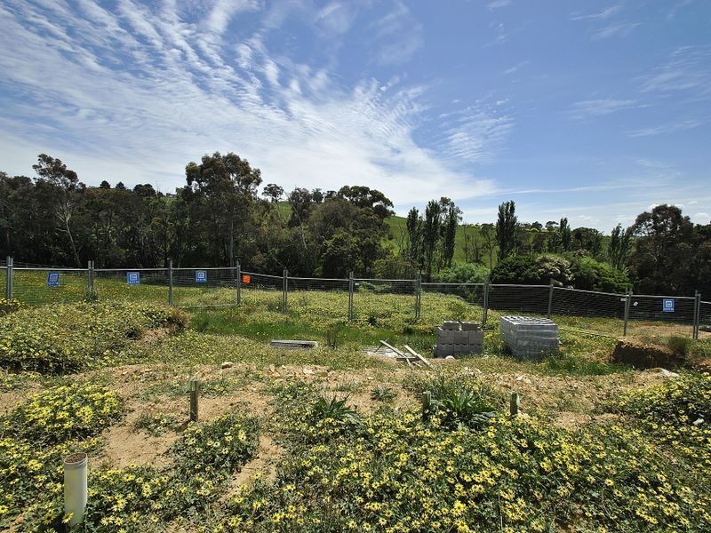 26 Aurina Drive, Hidden Valley VIC 3756