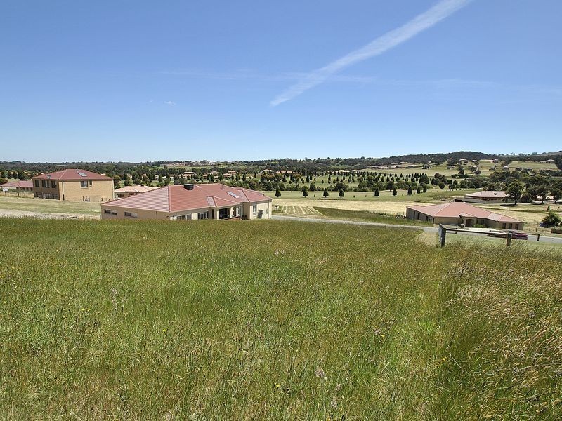 38 Craig Parry Drive, Hidden Valley VIC 3756