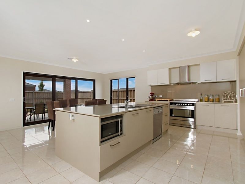 45 Mandalay Circuit, Beveridge VIC 3753