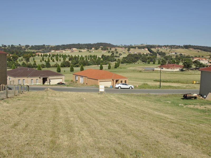 34 Craig Parry Drive, Hidden Valley VIC 3756