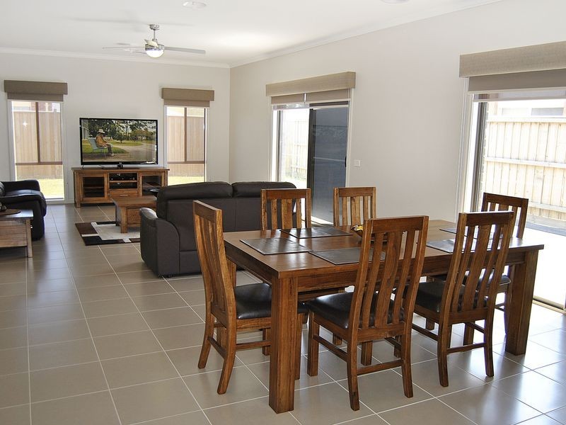 18 Greenvale Avenue, Wallan VIC 3756