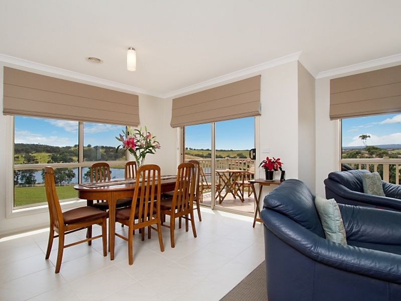 25 Siena Way, Hidden Valley VIC 3756