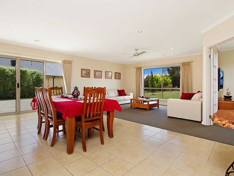 72 The Elms Boulevard, Kilmore VIC 3764