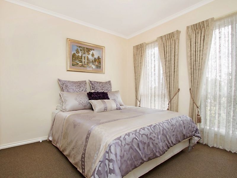 72 The Elms Boulevard, Kilmore VIC 3764