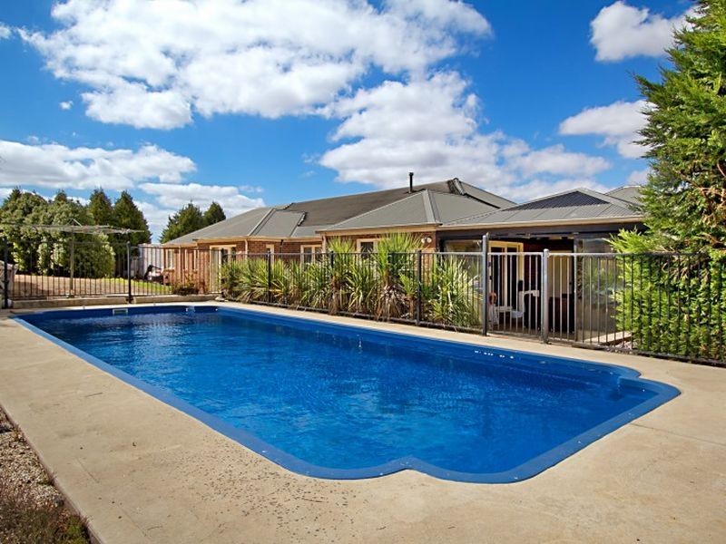 43 Hanson Road, Wallan VIC 3756