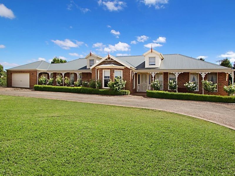 43 Hanson Road, Wallan VIC 3756