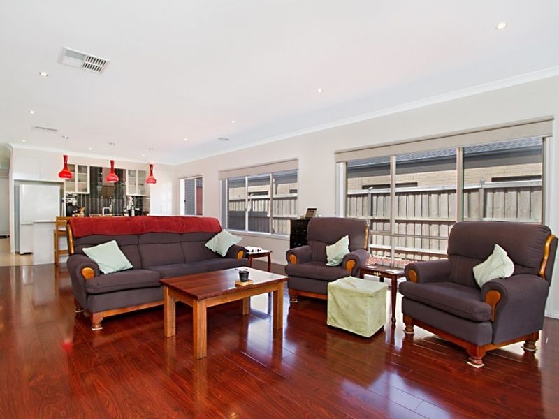 44 Buckland Hill Drive, Wallan VIC 3756