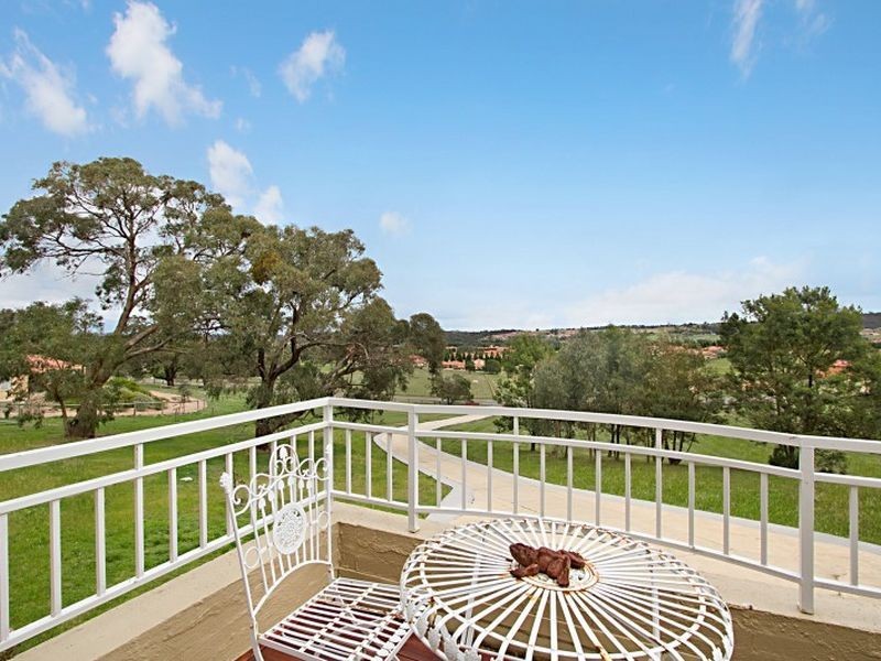 1120 Valley Drive, Hidden Valley VIC 3756