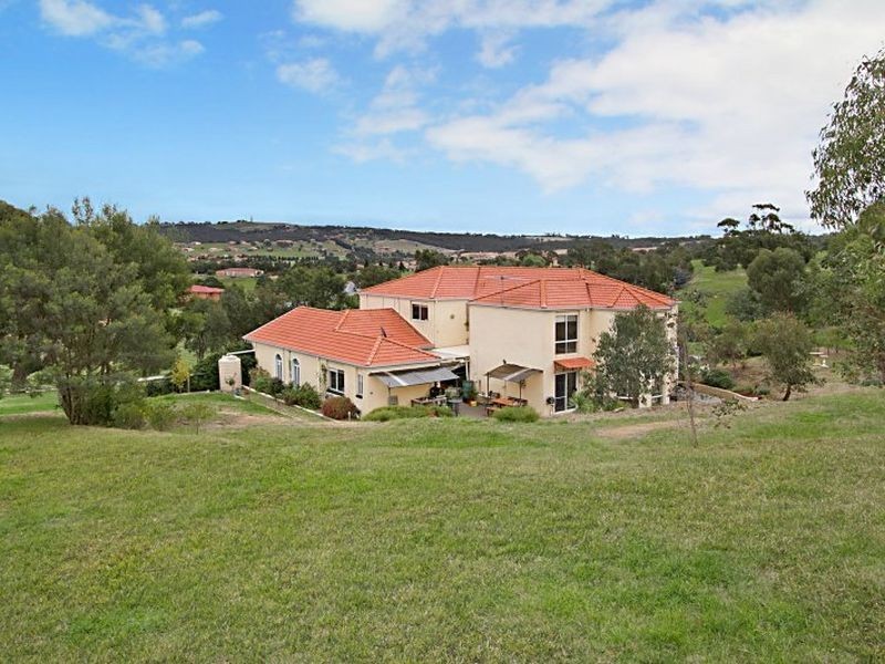 1120 Valley Drive, Hidden Valley VIC 3756