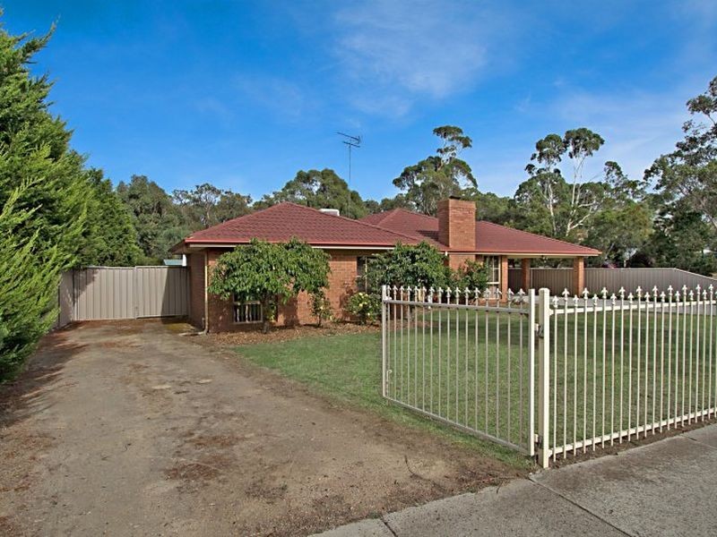4 Centenary Drive, Kilmore VIC 3764