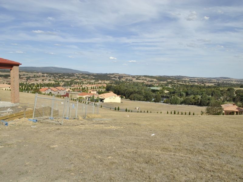 69 Siena Ridge, Hidden Valley VIC 3756