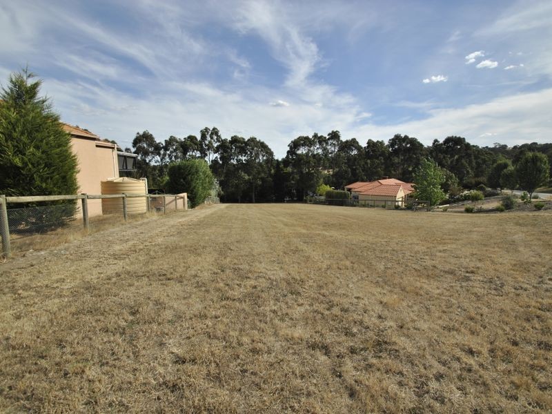 157 Valley Drive, Hidden Valley VIC 3756