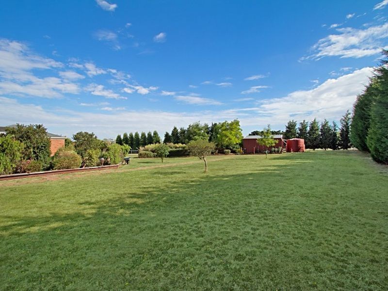 10 Morris Court, Kilmore VIC 3764