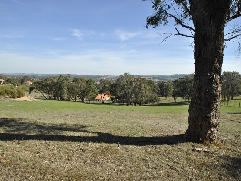 7 Emilia Court, Hidden Valley VIC 3756