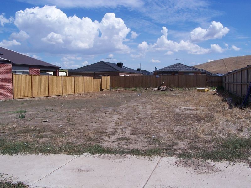 96 Wallara Waters Boulevard, Wallan VIC 3756