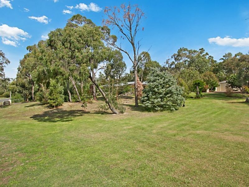 13 Budd Avenue, Wallan VIC 3756