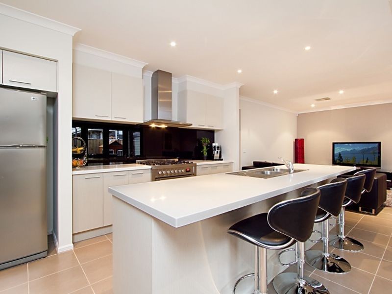 28 Greenvale Avenue, Wallan VIC 3756