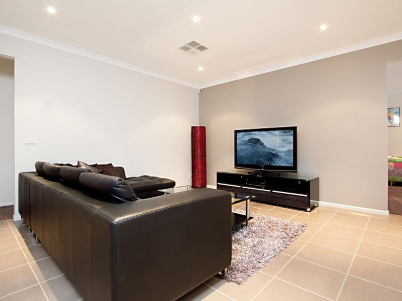 28 Greenvale Avenue, Wallan VIC 3756