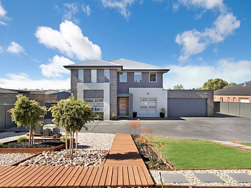 22 Harrington Drive, Kilmore VIC 3764