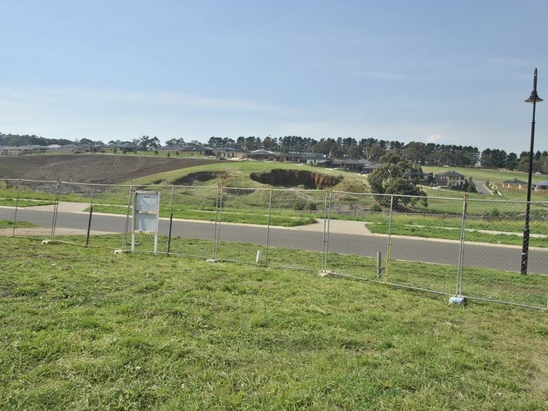 45 Pretty Sally Drive, Wallan VIC 3756