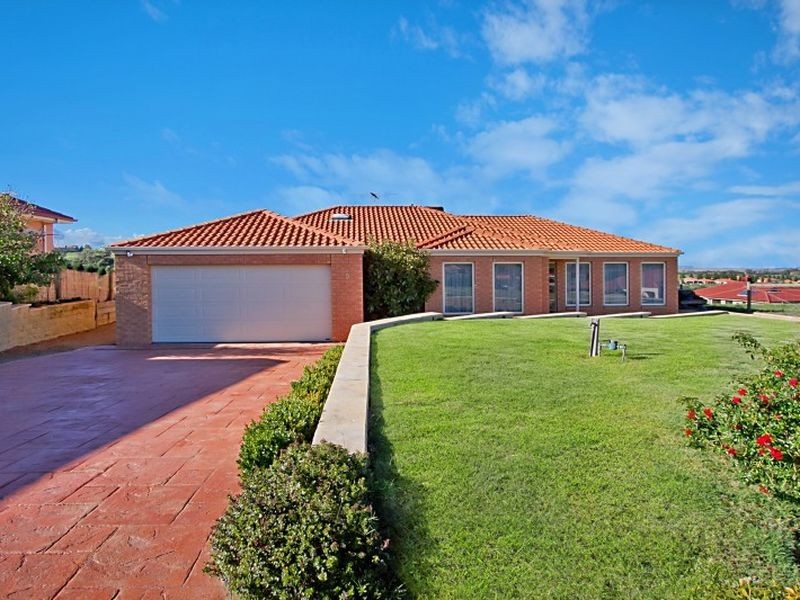 9 Craig Parry Drive, Hidden Valley VIC 3756