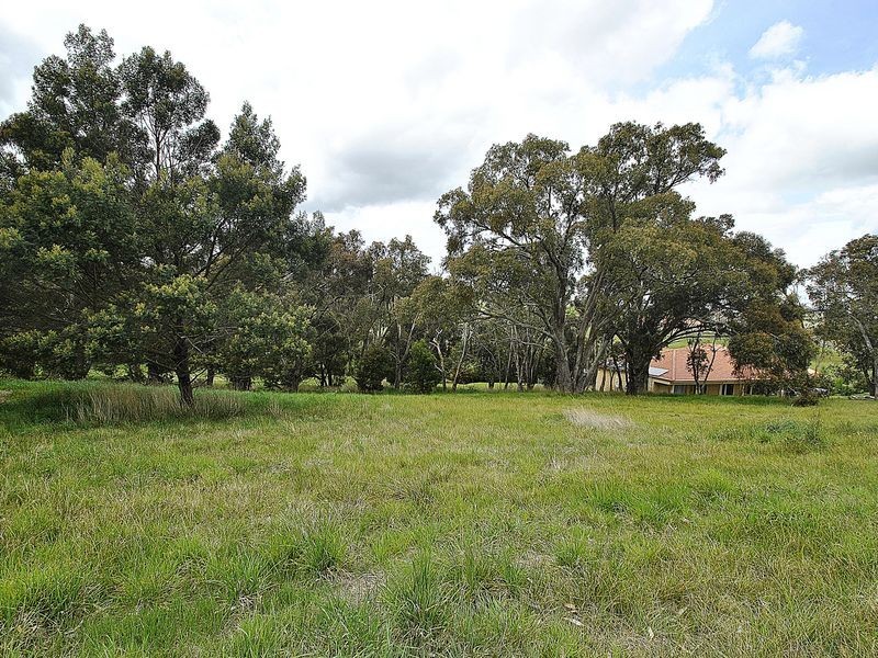 62 Valley Drive, Hidden Valley VIC 3756