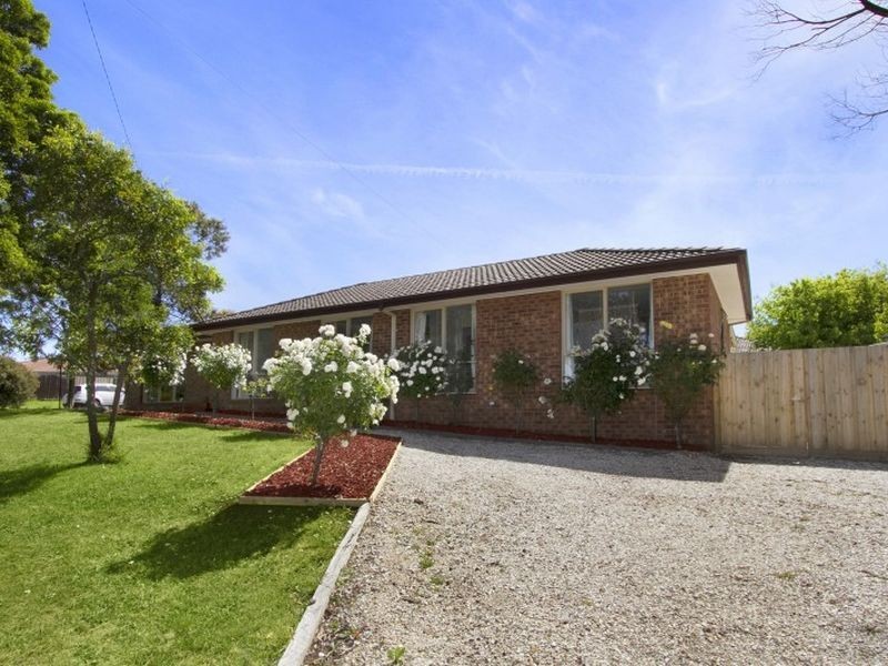 11 Cameron Court, Wallan VIC 3756